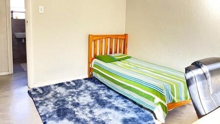 3 Bedroom Apartment in Rosebank