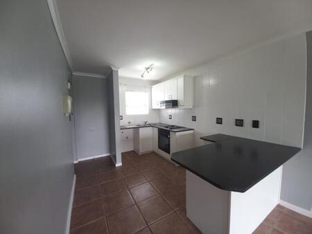 2 Bedroom Apartment in Burgundy Estate