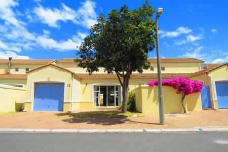 3 Bedroom House in Milnerton Central