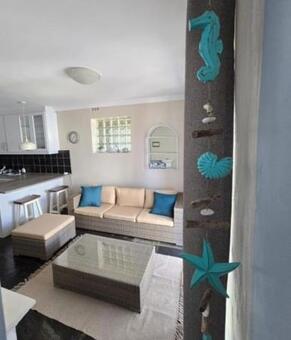 1 Bedroom Apartment in Duynefontein