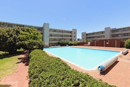 1 Bedroom Apartment in Zonnebloem