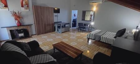 1 Bedroom Apartment in Heuwelsig