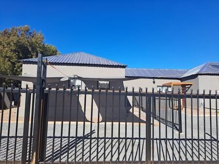 2 Bedroom Apartment in Postmasburg