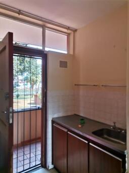 1 Bedroom Apartment in Empangeni Central