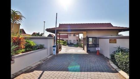 4 Bedroom House in Izinga Estate