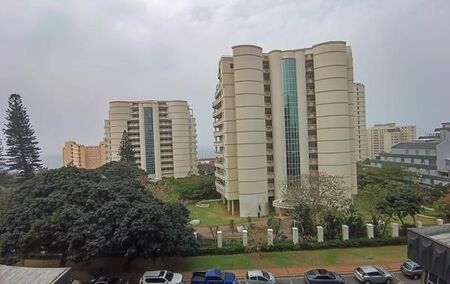 1 Bedroom Apartment in Umhlanga Rocks