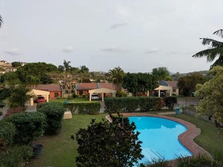 3 Bedroom Simplex in Caversham Glen