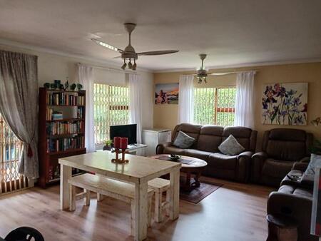 2 Bedroom House in Waterfall