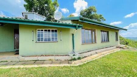 2 Bedroom House in Bothas Hill