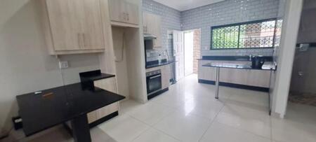 2 Bedroom House in Desainagar