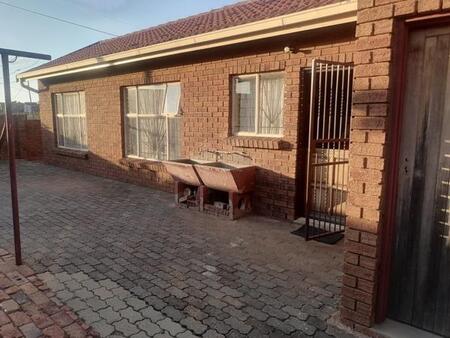 4 Bedroom House in Soshanguve