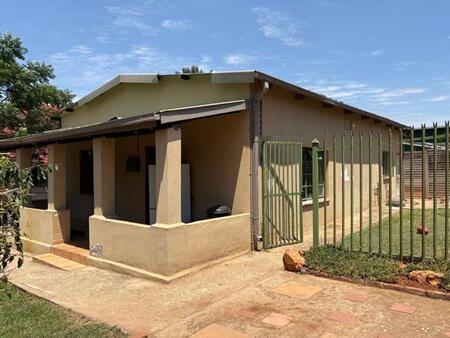 3 Bedroom House in Mountain View