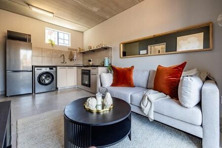 1 Bedroom Apartment in Claremont