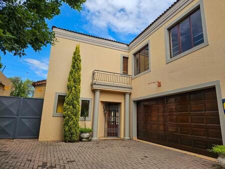 3 Bedroom House in Lynnwood Glen