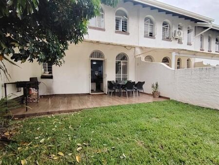 3 Bedroom Townhouse in Brooklyn