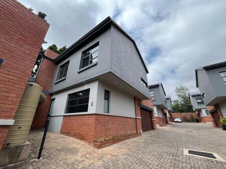 3 Bedroom Townhouse in Ashlea Gardens