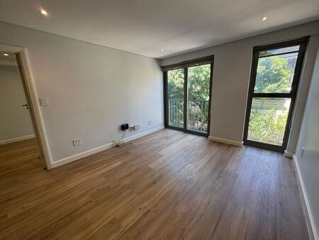 1 Bedroom apartment to rent in Claremont, Cape Town