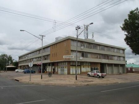 2.5 Bedroom Apartment in Parktown Estate