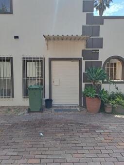 3 Bedroom Townhouse in Wendywood