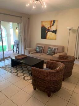 2 Bedroom Apartment in Bryanston