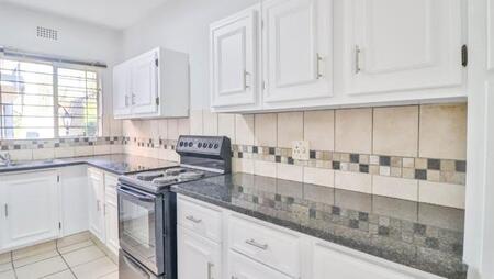 3 Bedroom Apartment in Strathavon