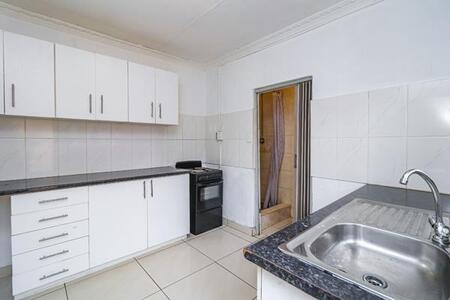 1 Bedroom Apartment in Blairgowrie