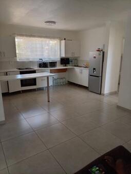 1 Bedroom Apartment in Moret