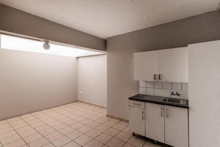 1 Bedroom Apartment in Windsor East