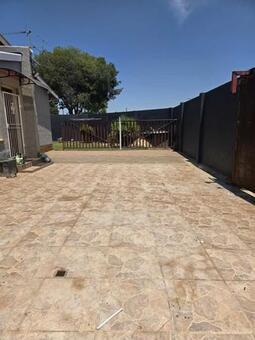 2 Bedroom Apartment in Sophiatown
