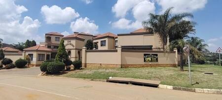 4 Bedroom Townhouse in Bassonia