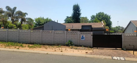 3 Bedroom House in Bromhof