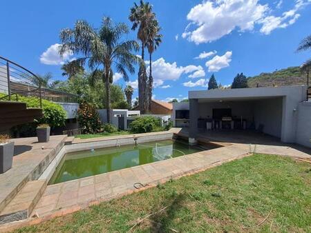 1 Bedroom House in Bassonia