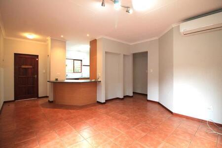 2 Bedroom Apartment in Douglasdale
