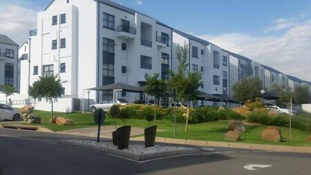 2 Bedroom Apartment in Greenstone Hill