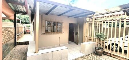 1 Bedroom Apartment in Dinwiddie