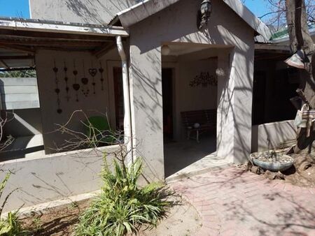 1 Bedroom Apartment in Northmead