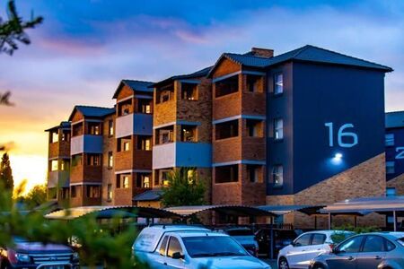 2 Bedroom Apartment in Heuweloord