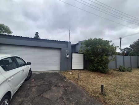 4 Bedroom House in Table View