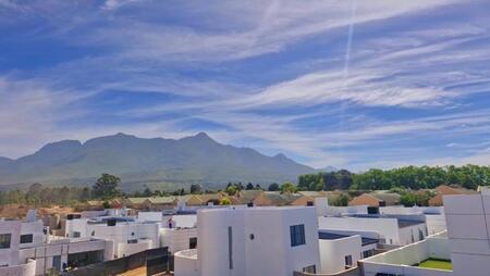 2 Bedroom Apartment in Heather Park