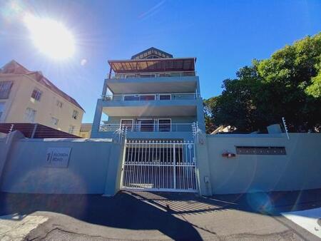 2 Bedroom Apartment in Vredehoek