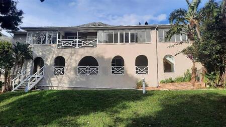 5 Bedroom House in Hout Bay and surrounds