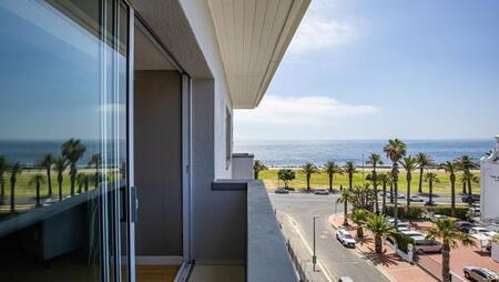 1 Bedroom Apartment in Sea Point