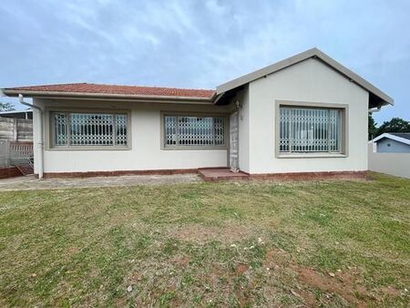 3 Bedroom House in Montclair