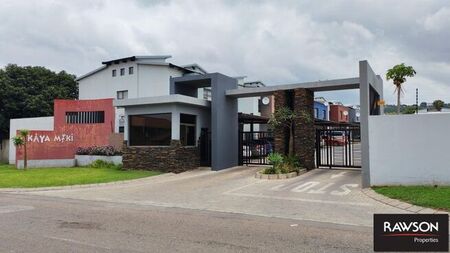 3 Bedroom duplex townhouse - sectional to rent in Azalea Park, Rustenburg