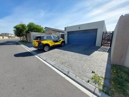 3 Bedroom house to rent in Parklands East, Blouberg
