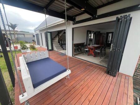 2 Bedroom House in East London Central