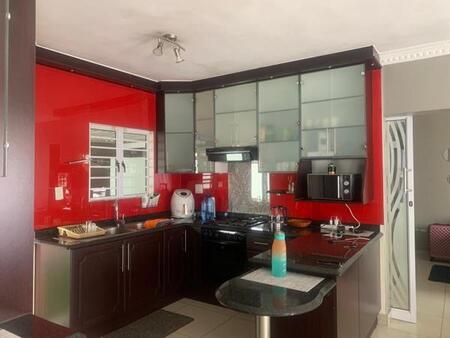 2 Bedroom Apartment in Verulam Central