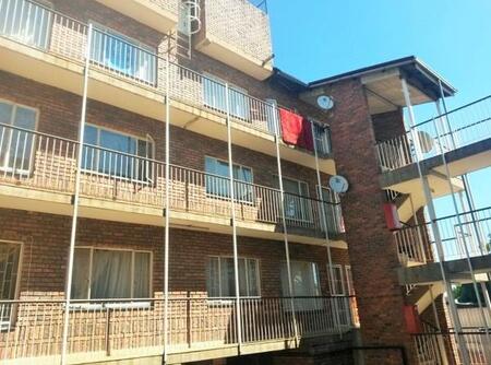 2 Bedroom Apartment in Pretoria Gardens
