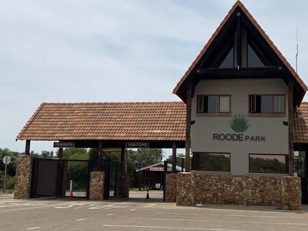 3 Bedroom Townhouse in Roodeplaat