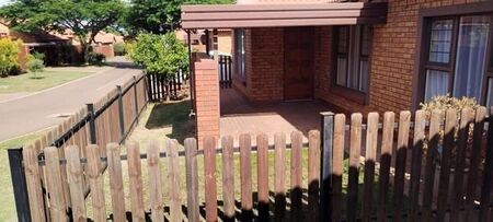 2 Bedroom Townhouse in Willow Park Manor
